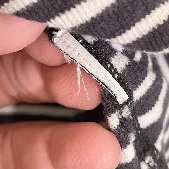 MADEWELL Halter Top Womens Small Stripe Crop Sleeveless Pullover Top Black White - Picture 6 of 8